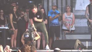 A Day To Remember - Bad Vibrations (Live in Montebello, QC on June 25, 2016)