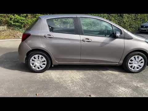 Toyota Yaris 2015 WITH ONLY 90000KM - Image 2