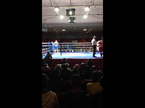 Blaine Dobbins vs Paddy Barnes - RD 3