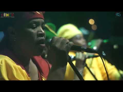 LUCKY DUBE BAND _  konser di Jayapura Papua 03 Desember 2025