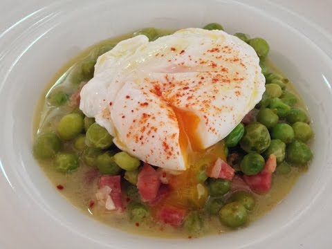 Guisantes frescos con huevo escalfado y jamón #25