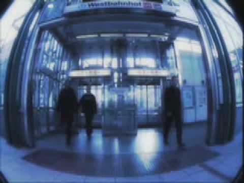 Náksi vs. Brunner Presents BALAGE - Soha ne mondd (ANNO 2000)