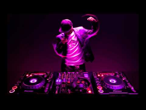 Krewella ft. Showtek - Alive Slow down [Ferddy Mashup]