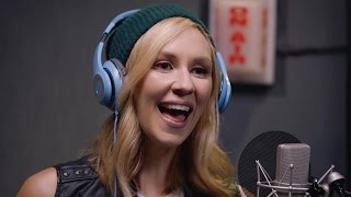 Ellie Goulding Accidentally Writes a Hit!