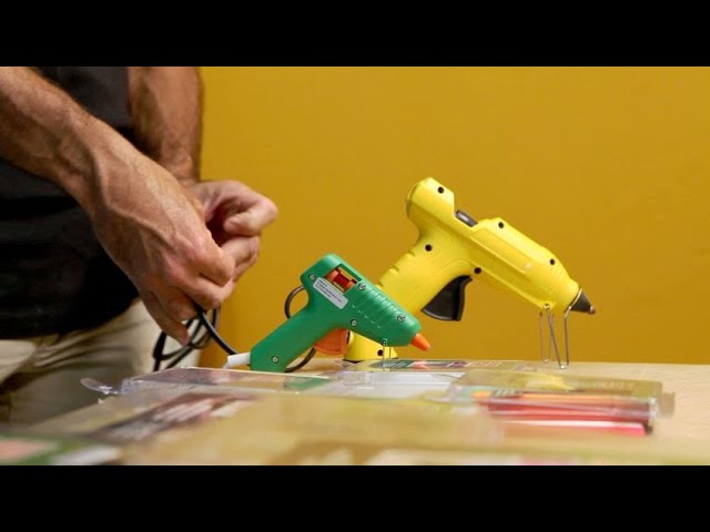 Vídeo relacionado con IDEA HOME Barras de Pegamento Caliente 7mm x 100mm - Transparente, Universal Palos de Pegamento Termofusible para Pistola de Pegamento Caliente Ideal para Bricolaje, Manualidades, Ocio, 50 Piezas