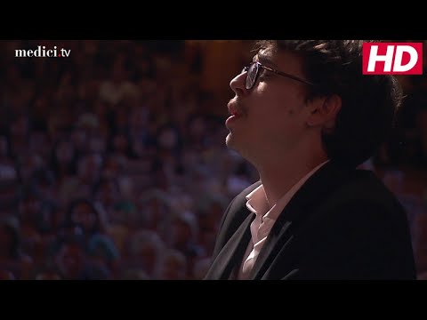 Lucas Debargue in the Spotlight