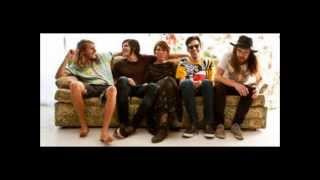 GROUPLOVE-WAYS TO GO (LYRIC VIDEO)