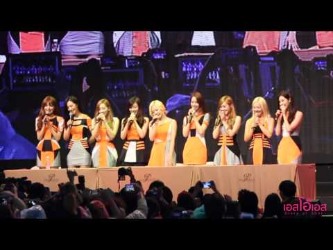 130521 [Fancam] SNSD said Truemove-H Slogan @ Parc Paragon by Story Of Soshi