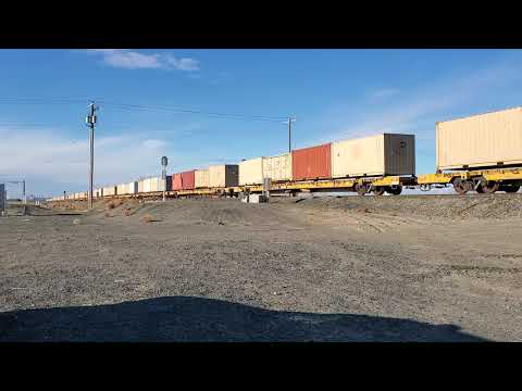 EB Union Pacific military train 12/11/20