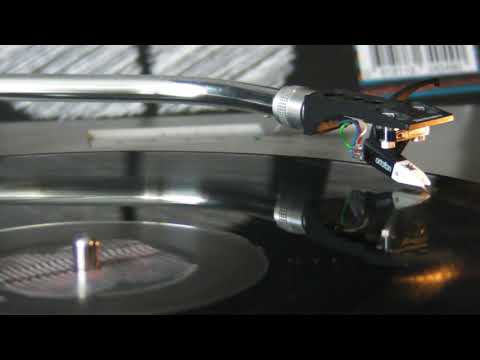 House Music : SuperLover & Simion - Oliver Schories