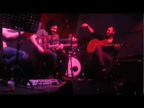 Cenk Erdoğan Trio ve Cem Tuncer - Mor Dağlar