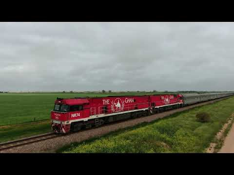 NR74 + NR75 (Ghan loco's)