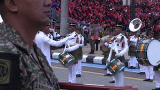 Download lagu Lagu MENJUNJUNG DULI - Pancaragam Rejimen Askar Melayu Di Raja mp3