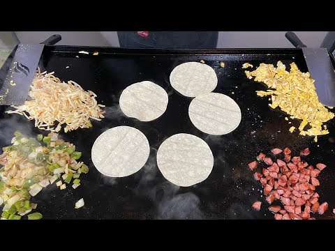 SMOKED SAUSAGE BREAKFAST TACOS ON THE BLACKSTONE GRIDDLE | BLACKSTONE GRIDDLE RECIPES