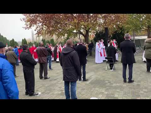 Kardinal Vinko Puljić u Vukovaru