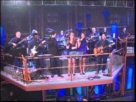 Desafio do Faustão - Medley com a Banda Domingão - 18.12.2011.wmv