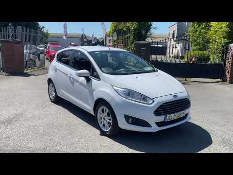 2015 152 Ford Fiesta Zetec 1.25 Petrol 5dr - Image 2