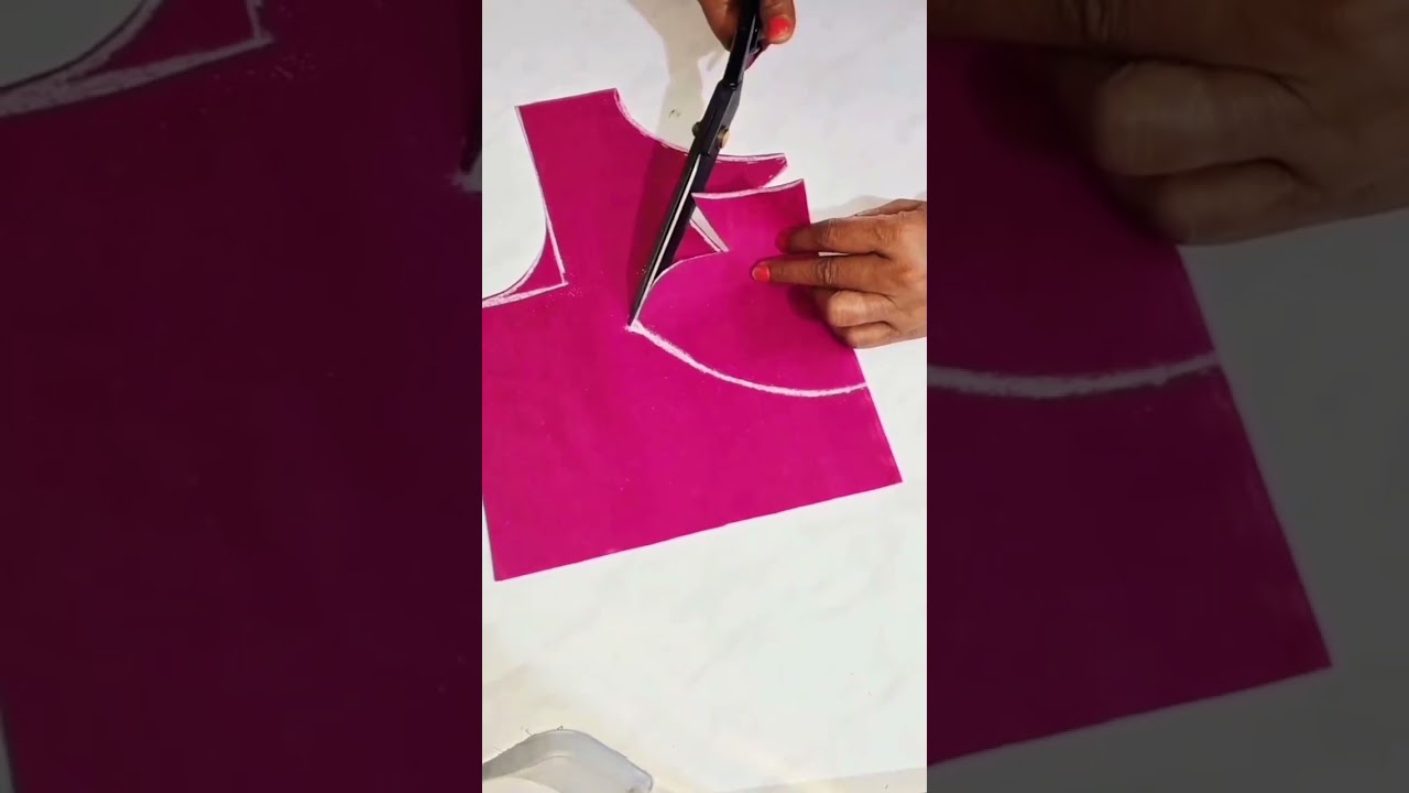 blouse back neck design cutting and stitching/New blouse design cutting/trending blouse design #diy