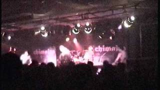 CHIMAIRA painting the white to grey LIVE @ ALROSA VILLA 8/31/01