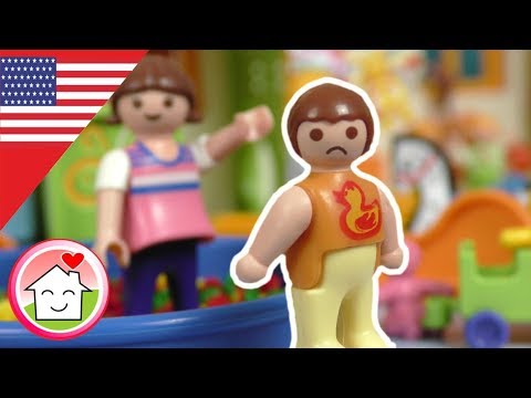 Playmobil English The Boss - The Hauser Family - PLAYMOBIL nursery school