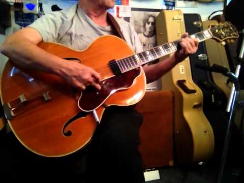 Vintage 1949 Epiphone Emperor/Natural Blonde/Hidden Controls/Floating Pickup/Second NOS Pick Guard image 14