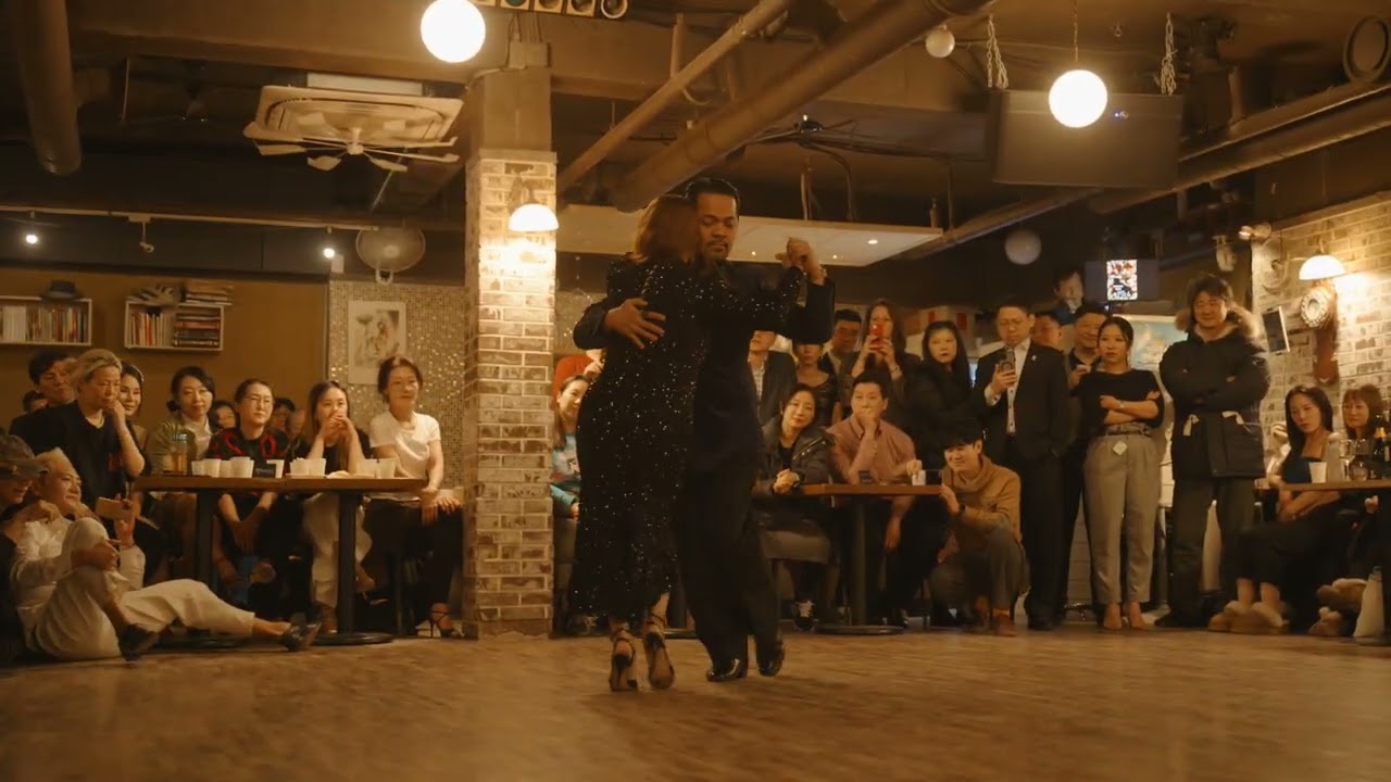 솔로땅고 화요 정모 (2025/12/30) #2 Lily Tan & Gennysam Alcantara