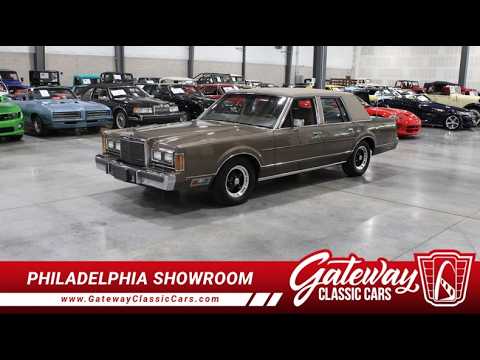 1989 Lincoln Town Car (CC-2074462) for sale in Runnemede, New Jersey