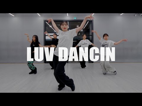 Underground Solution – Luv Dancin waacking dance choreography SUZAN / Beginner Class
