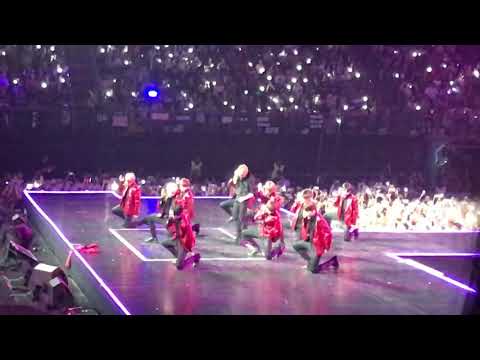 (FANCAM) Kcon 2018 Thailand - Wanna One -Day By Day 180929