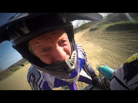 Ortlieb fährt Motocross