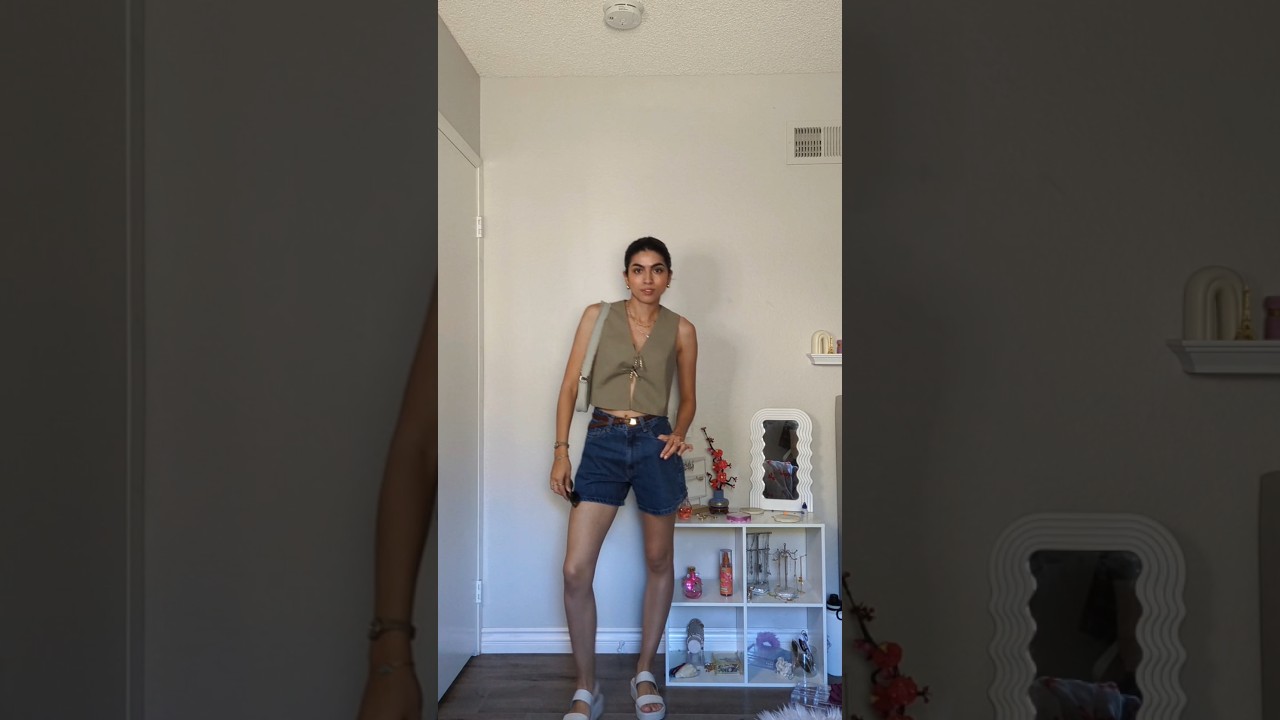 ¡Tu Look de Verano 2025: Chaleco Verde & Denim Shorts! ☀️