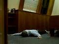 Prostration in Daily Jewish Prayer - ���������������� �������� ������������ - YouTube