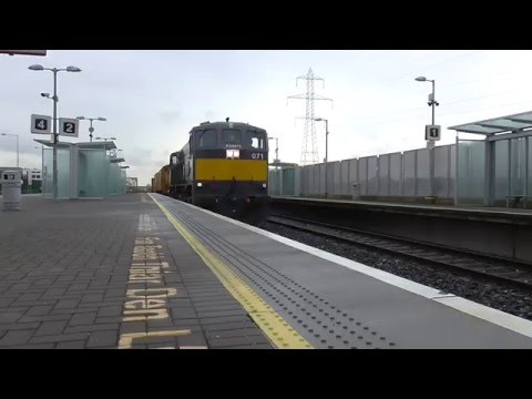 Irish Rail 071 Class (071) & Sperry Train - Adamstown