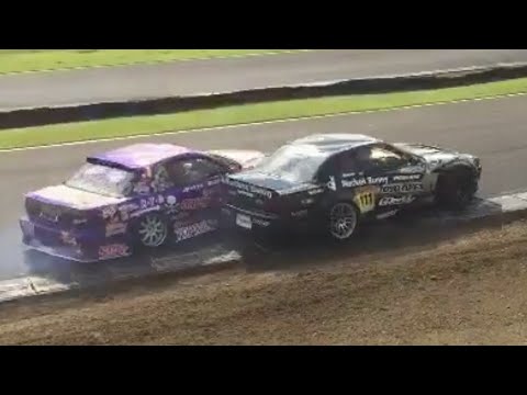 Naoki Nakamura just Glued to the lead driver door to door tandem at sugo sports land