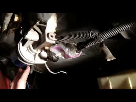 RV Repair: Windshield wiper arm maintenance and tips