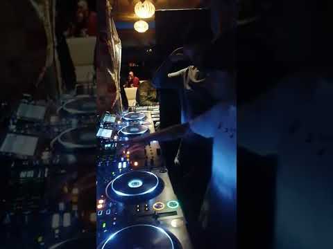 Ale de Tuglie b2b Calvin Clarke