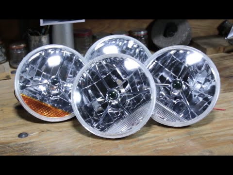 Speedway 7-inch Tri-Bar Headlights with Clear/Amber Turn Signal Lens