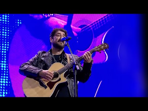 Antonio Orozco - Estoy Hecho de Pedacitos de Ti (En Directo) | Premios Dial 2023