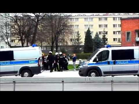 Starcie kibiców Tarnovii Tarnów z Policją- imav.tv