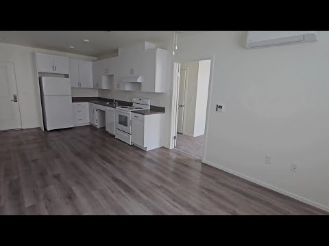 Vintage at Woodman 2-bedroom apartment