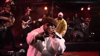 Raekwon feat Ghostface Killah &amp; The Roots -- &#39;Rock N Roll&#39; - Live On Jimmy Fallon Show