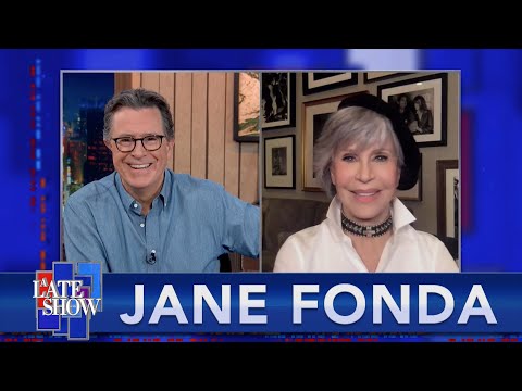 從 "F.T.A. "到 "消防演習星期五"，簡-方達的快樂行動跨越了數十年。到 "消防演習星期五" (Jane Fonda's Joyful Activism Spans Decades, From "F.T.A." To "Fire Drill Fridays")