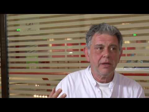 Το Στέκι της Μετάφρασης - Πορτρέτα Μεταφραστών: Παναγιώτης Κελάνδριας