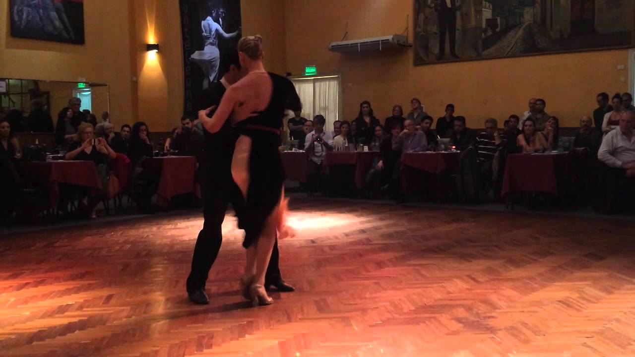 Cristian Miño y Michaela Böttiger   Mala Junta