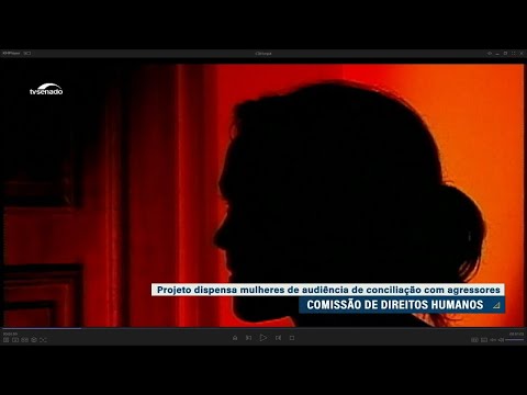 Projeto permite que mulher vítima de violência não vá a audiência com agressor