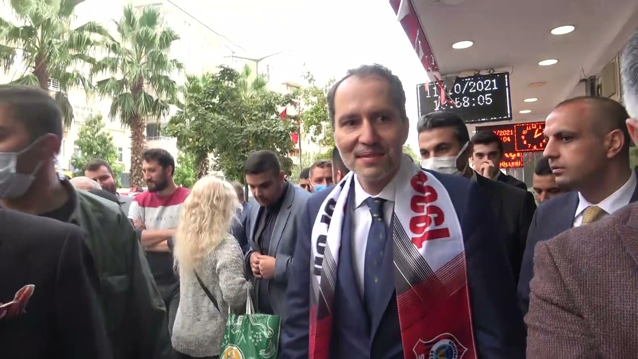 Fatih Erbakan Bafra'da partililer ile bir araya geldi