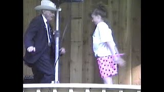 Bill Monroe Dances! Bill Monroe and The Blue Grass Boys - Live &quot;The Long Bow&quot; 1992 Bean Blossom, IN