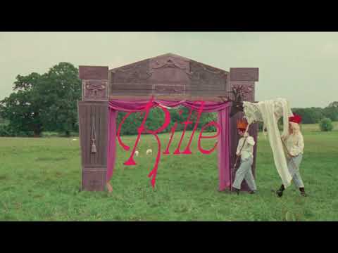 The Last Dinner Party - Rifle (Official Lyric Video)