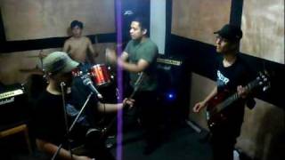 GRINDING - Razor Sharp Daggers - lay of me -  Christianity Means Tyranny (Agathocles)