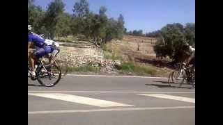 preview picture of video 'SUBIDA PUERTO ZAMORANO. CICLOTURISTA CAZALLA SIERRA 2012. C.D. LOS MISMOS'